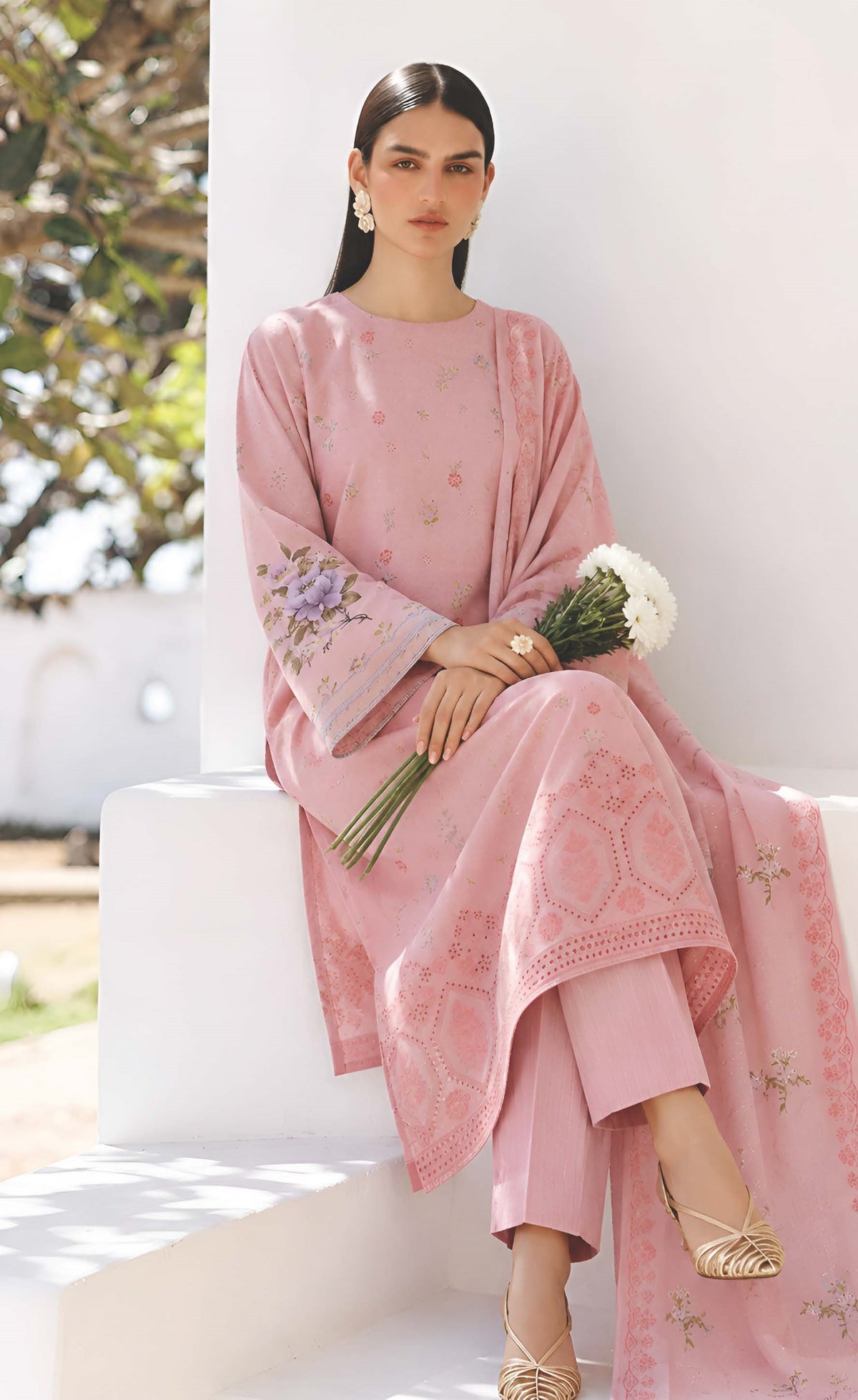 Baby Pink Embroidered Printed Dhanak with Chamki 3-Piece Suit– Unstitched