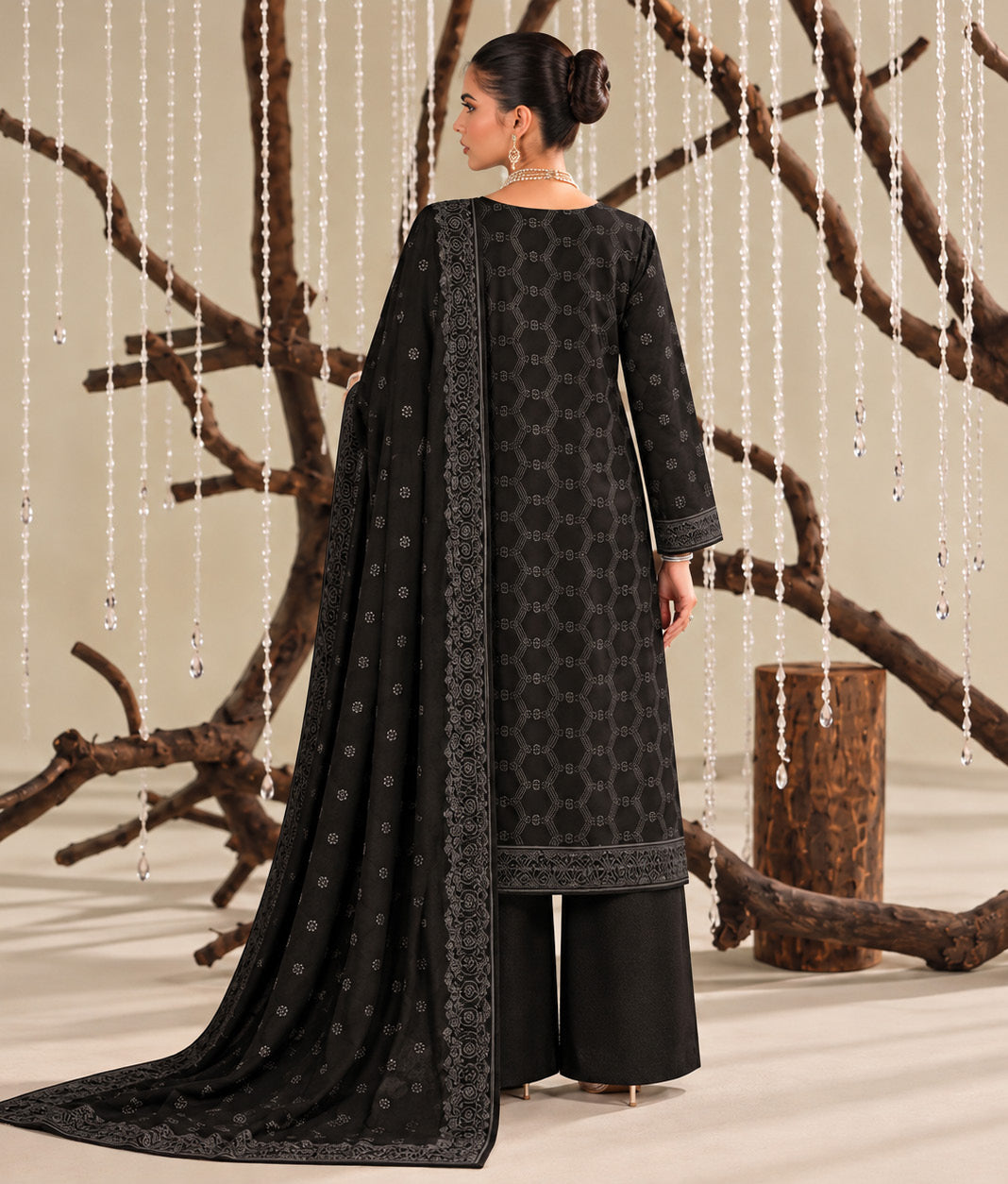 Black Embroidered Dhanak Chicken Kari 3-Piece Suit – Unstitche