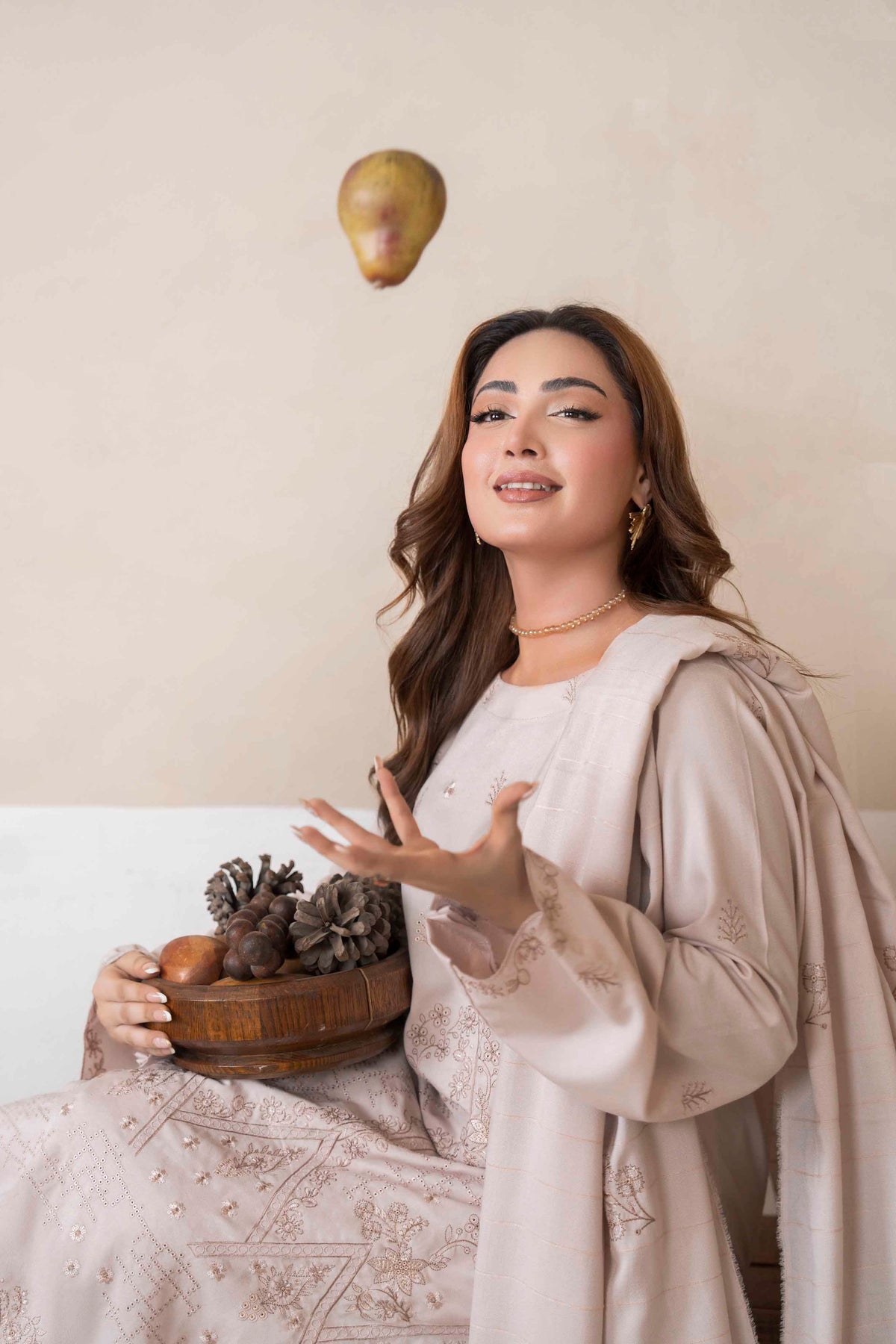 Blush Pink Luxury Dhanak Suit With Velvet Shawl 3-Piece Suit – Unstitched