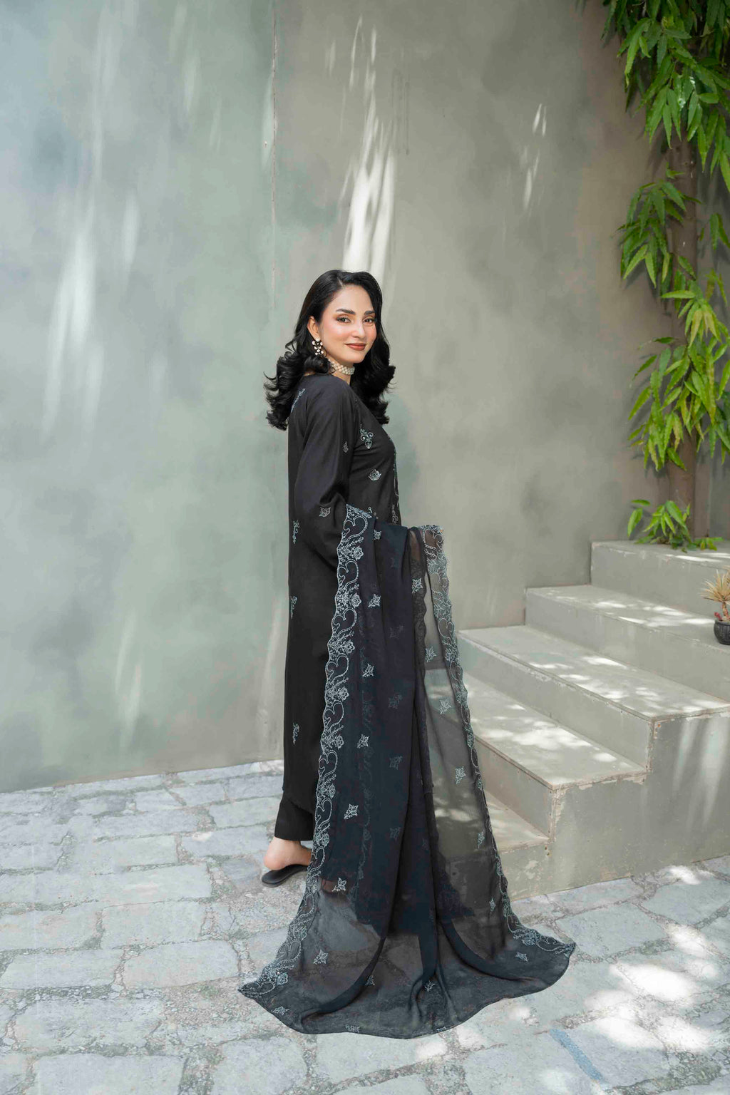 Charcoal Black Slub Viscose Suit With Crinkle Dupattal 3-Piece Suit – Unstitched