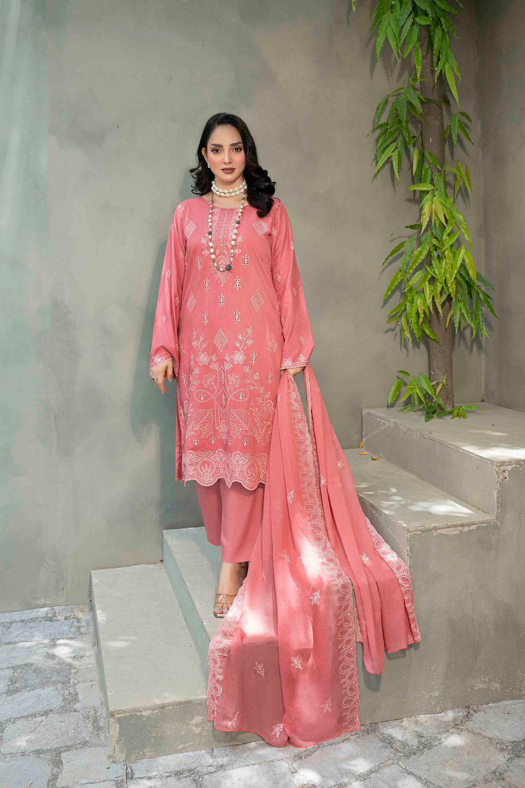Coral Pink Slub Viscose Suit With Crinkle Dupattal 3-Piece Suit – Unstitched