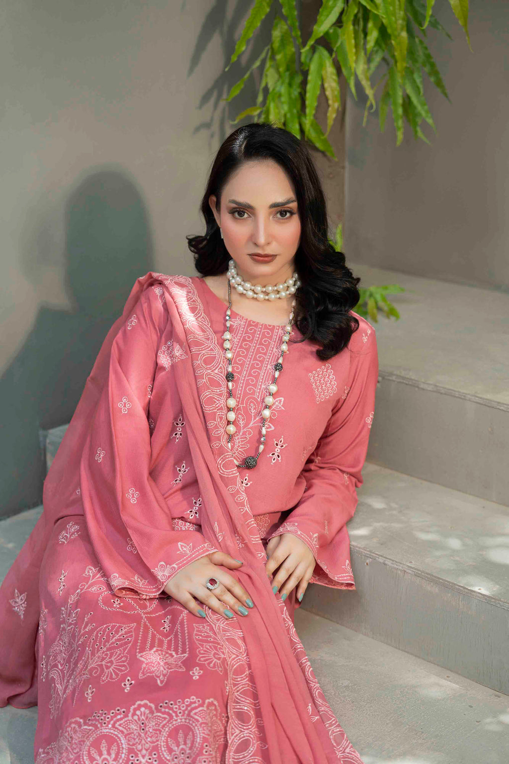 Coral Pink Slub Viscose Suit With Crinkle Dupattal 3-Piece Suit – Unstitched