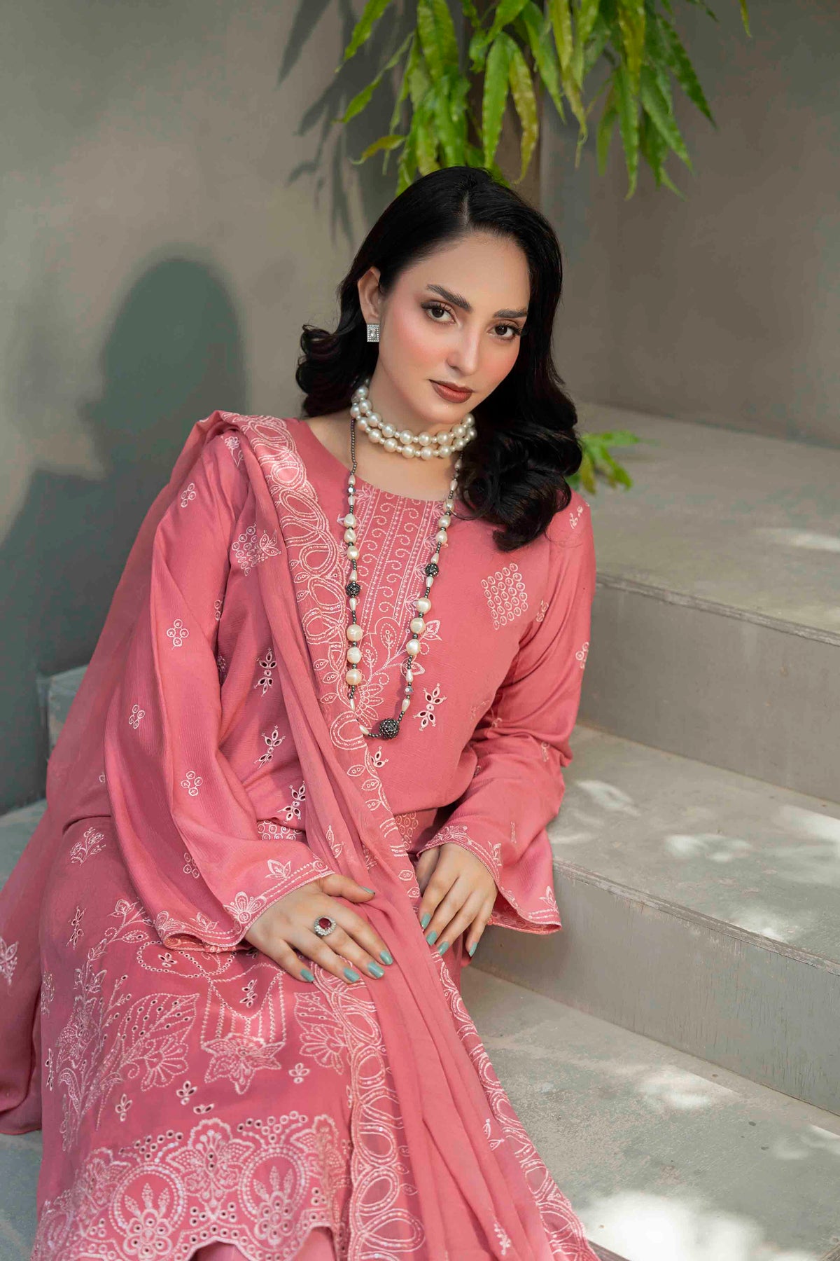 Coral Pink Slub Viscose Suit With Crinkle Dupattal 3-Piece Suit – Unstitched