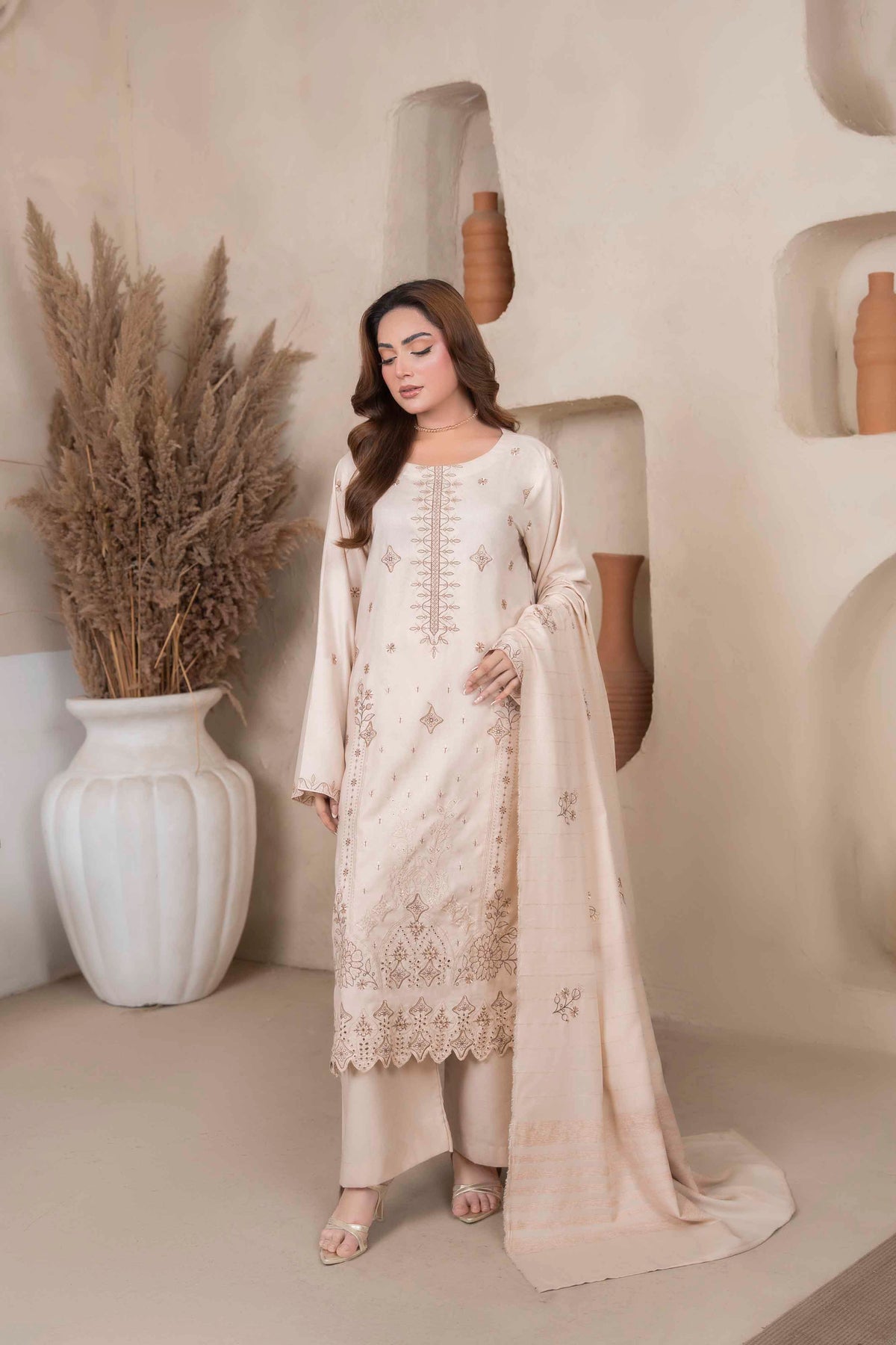 Cream Beige Luxury Dhanak Suit With Velvet Shawl 3-Piece Suit – Unstitched