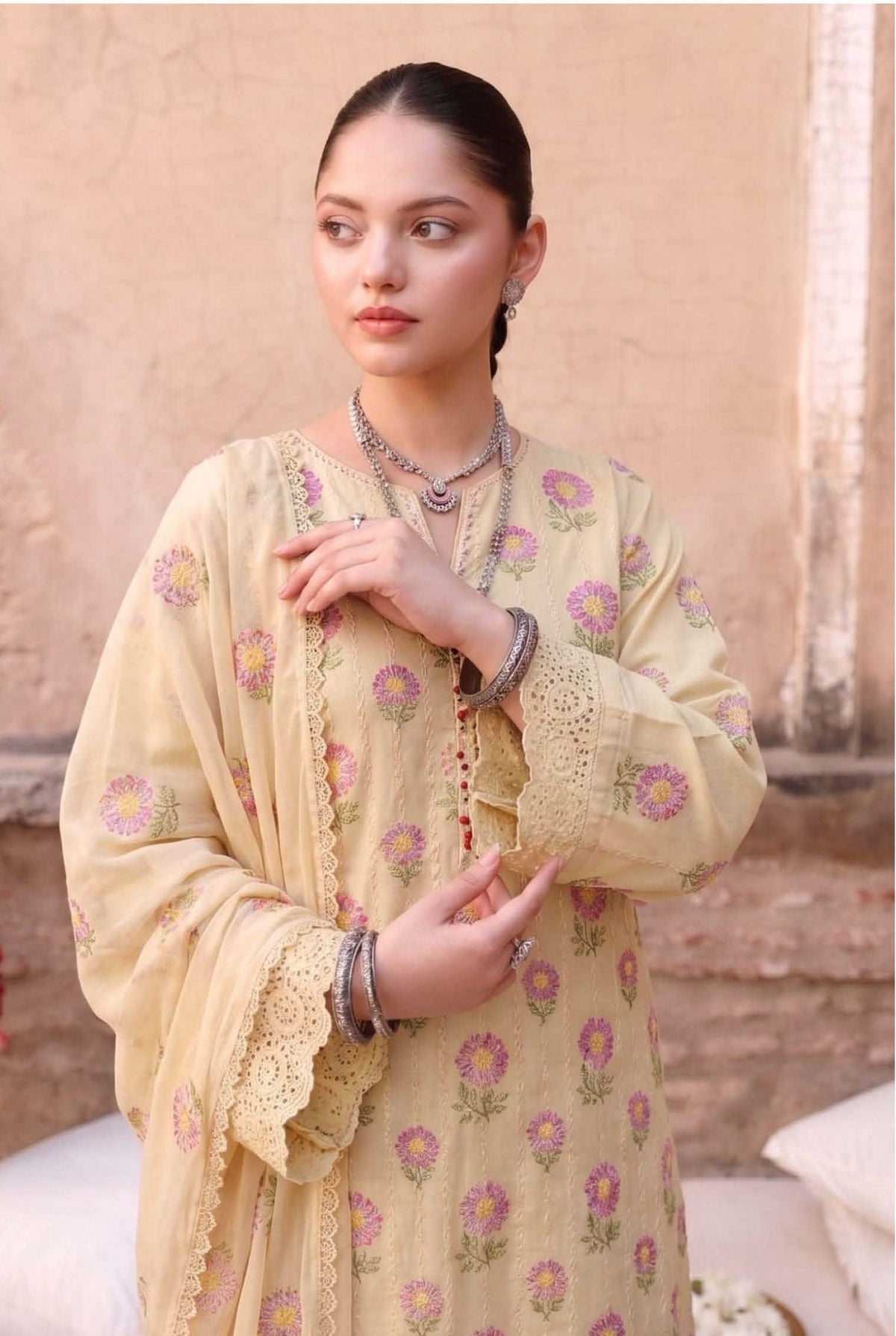 Cream Unstitched Embroidered Lawn Suit 3-Piece