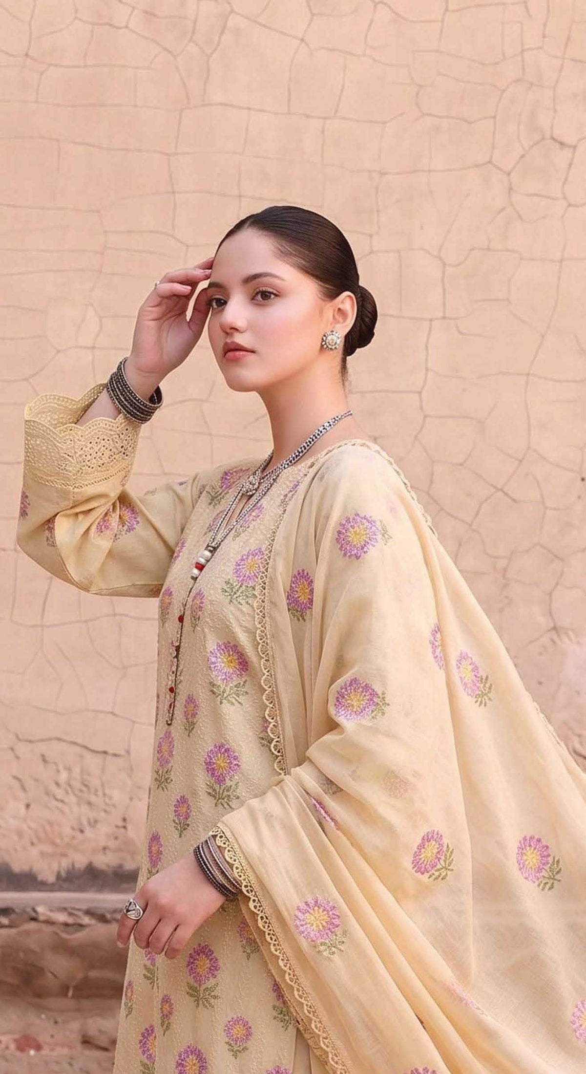 Cream Unstitched Embroidered Lawn Suit 3-Piece