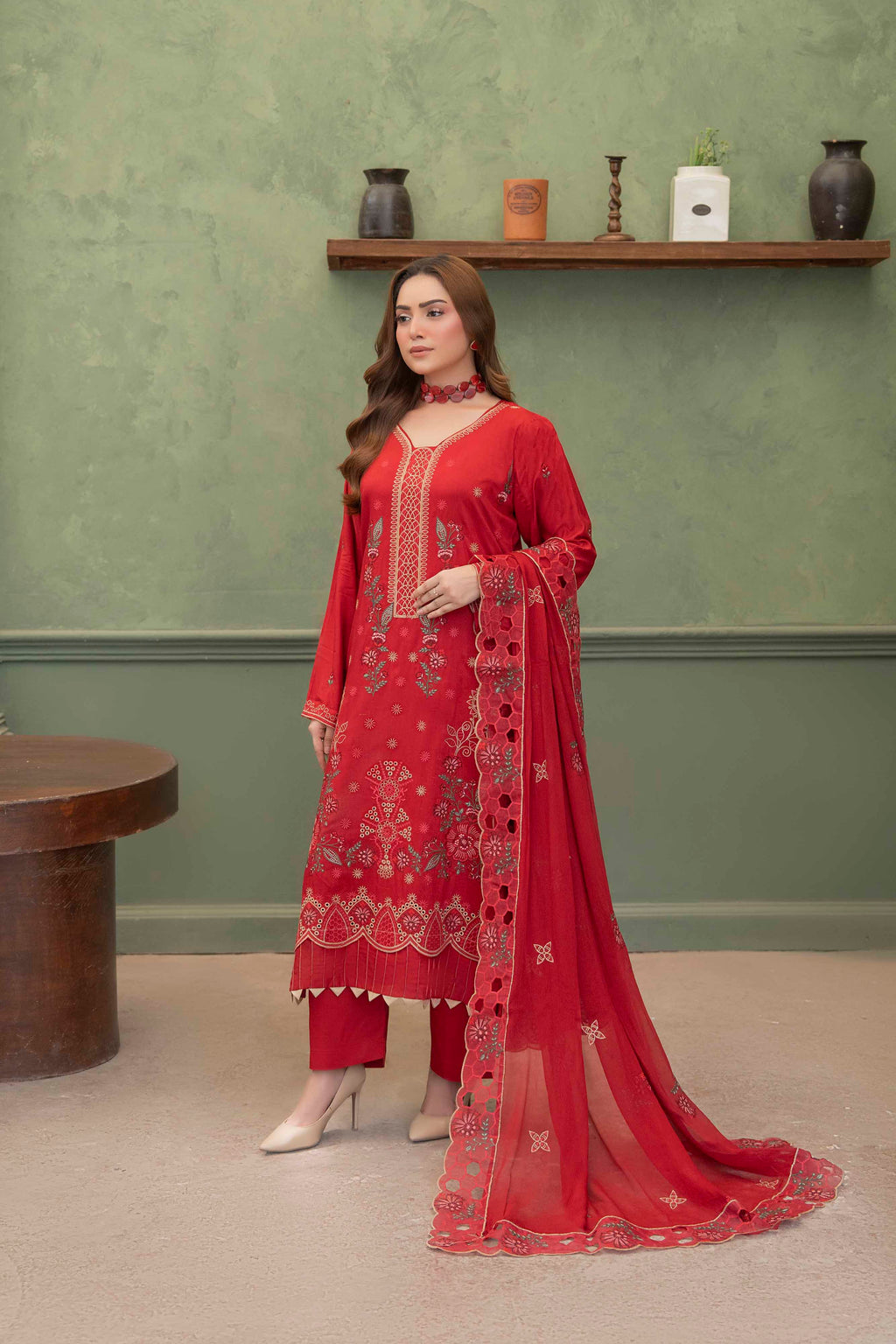 Crimson Red Embroidered Piece Suit with Crinkle Dupatta 3-Piece Suit