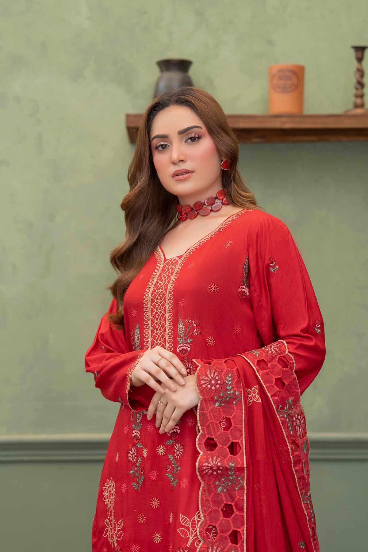 Crimson Red Embroidered Piece Suit with Crinkle Dupatta 3-Piece Suit