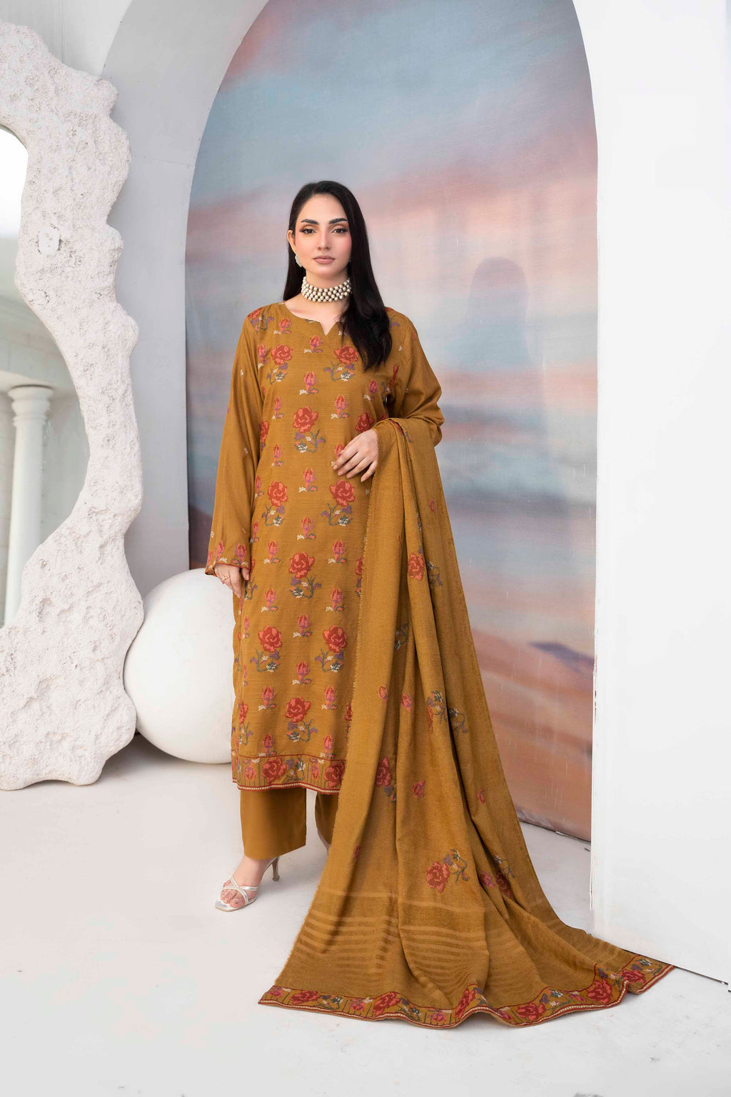 MUSTARD GOLD LUXURY EMBROIDERED VELVET CRYSTAL SET