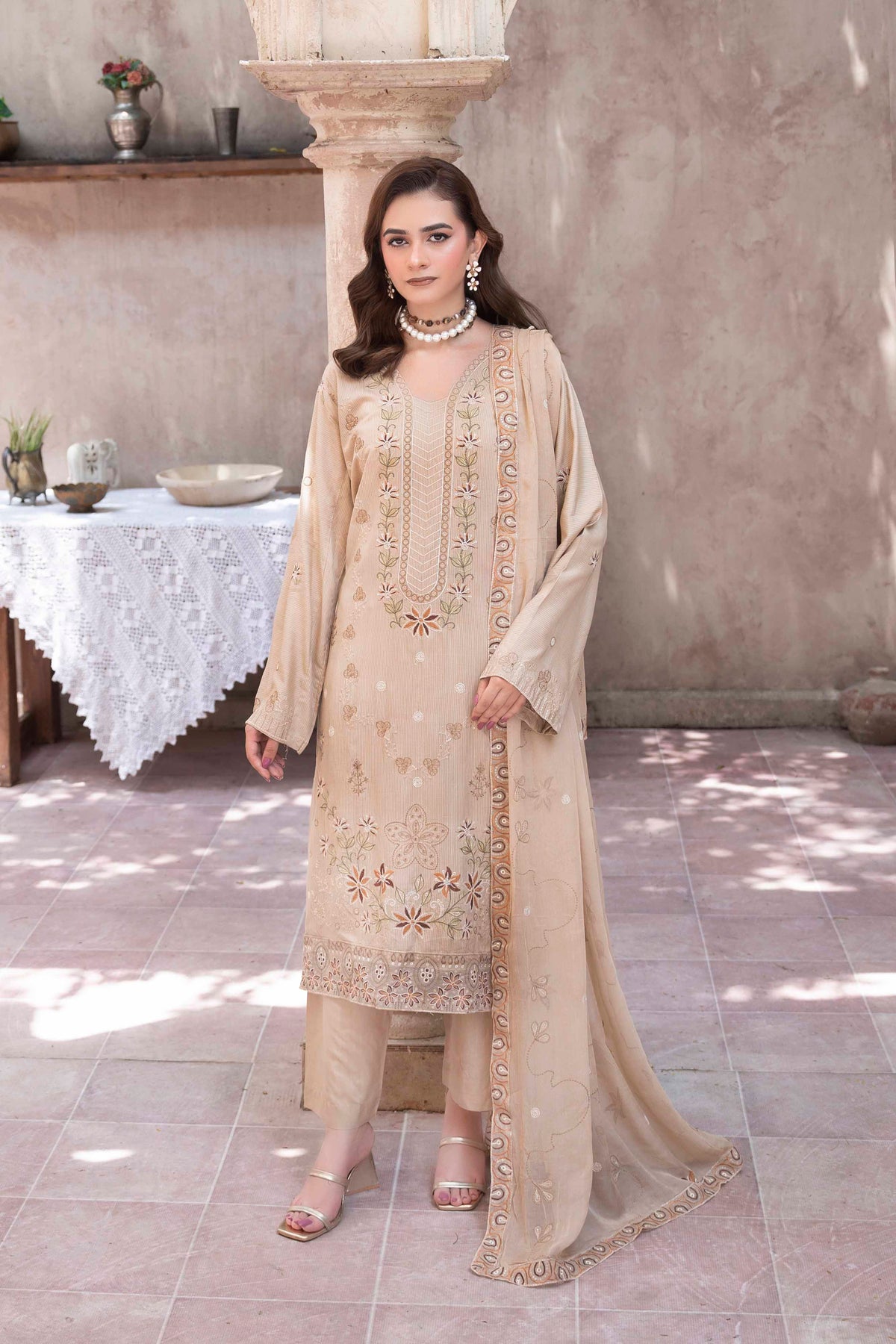 LUXURY BEIGE EMBROIDERED SLUB ZARI VISCOSE SET