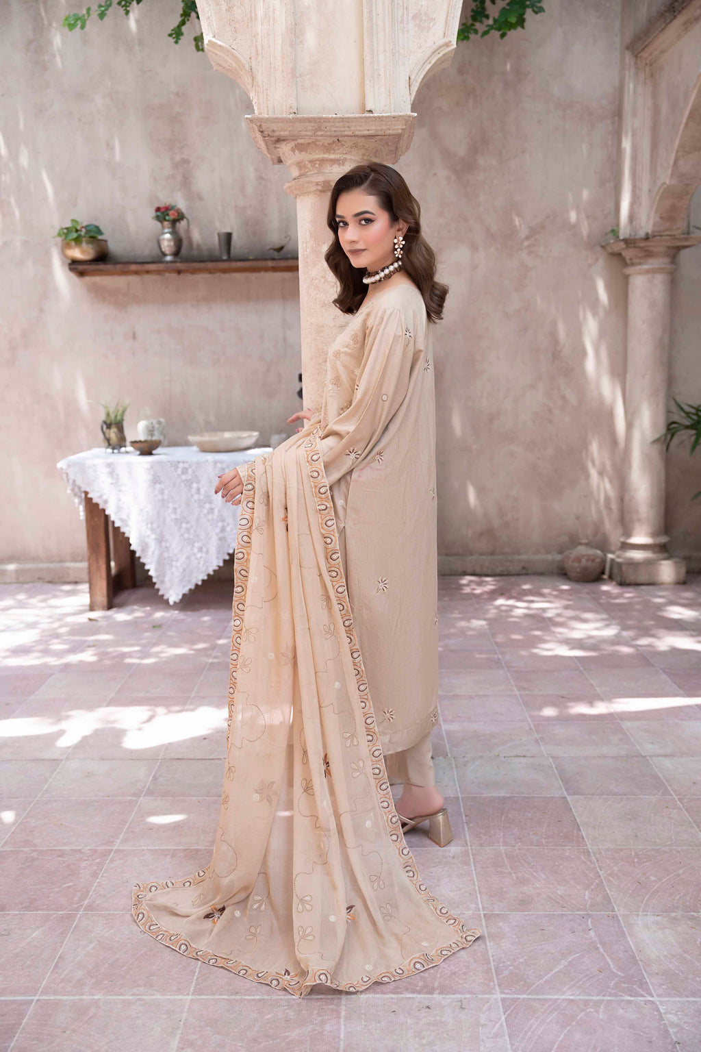 LUXURY BEIGE EMBROIDERED SLUB ZARI VISCOSE SET