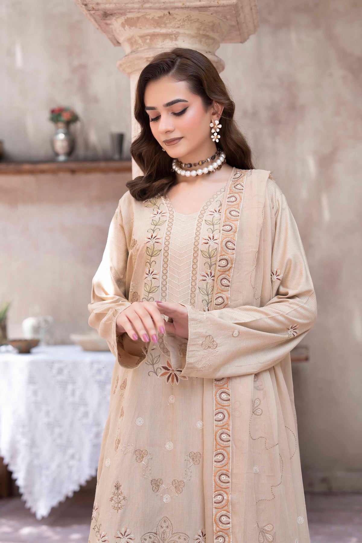 LUXURY BEIGE EMBROIDERED SLUB ZARI VISCOSE SET