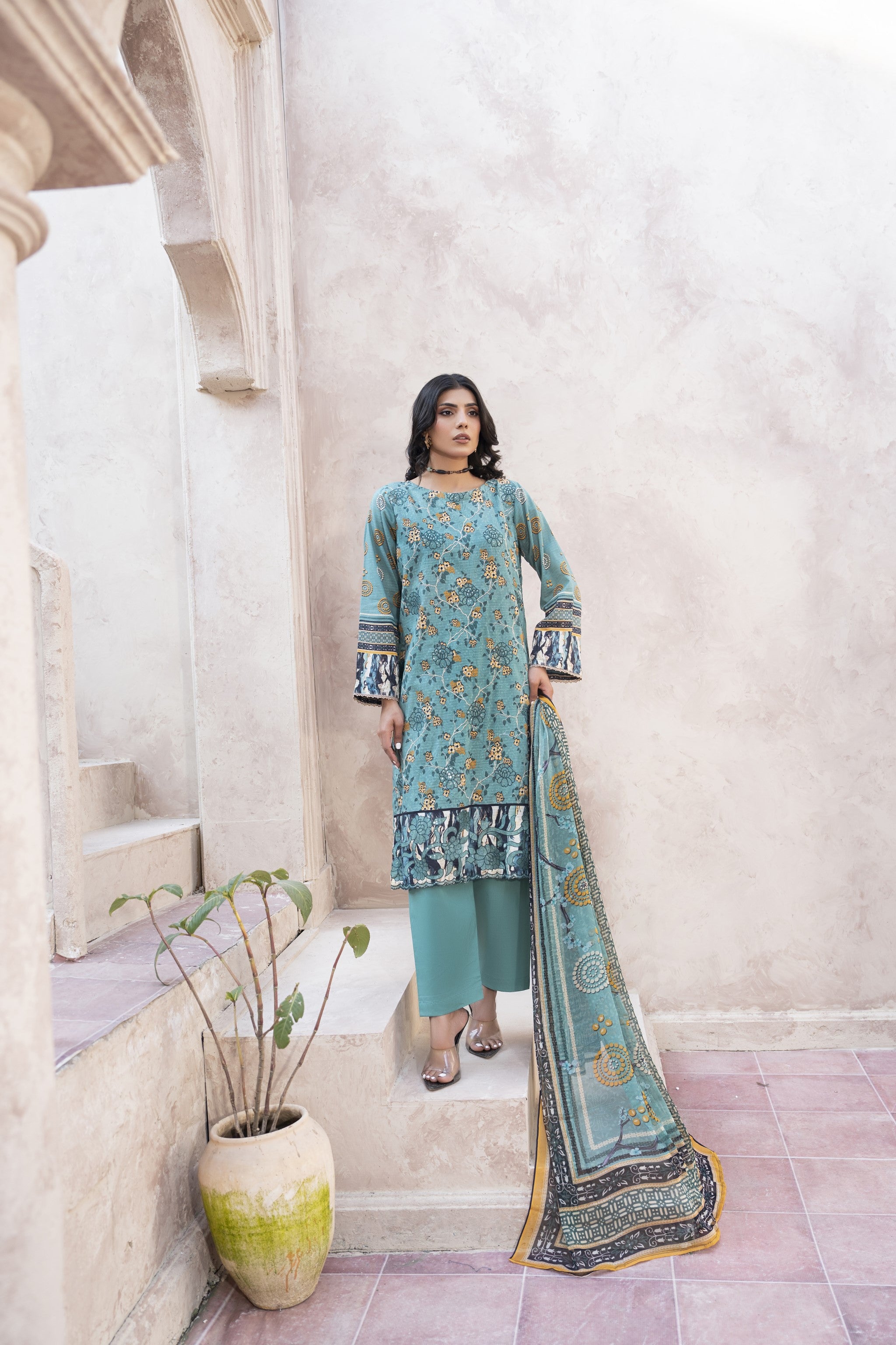 Amore Premium Embroidered 3-Pc