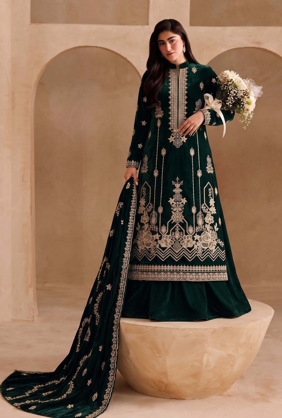 Emerald Green Embroidered Velvet 3-Piece Wedding Suit