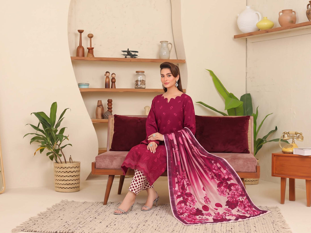 Magenta Embroidered Printed Khaddar Chicken Kari 3-Piece Suit