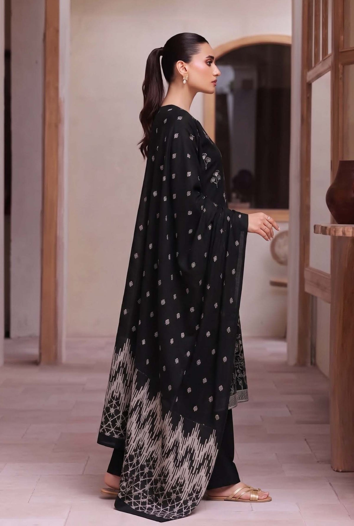 Jet Black Embroidered Dhanak 3-Piece Suit