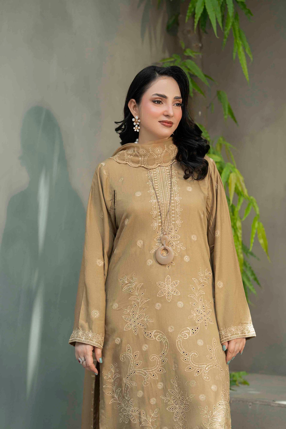 Light Khaki  Slub Viscose Suit With Crinkle Dupattal 3-Piece Suit – Unstitched