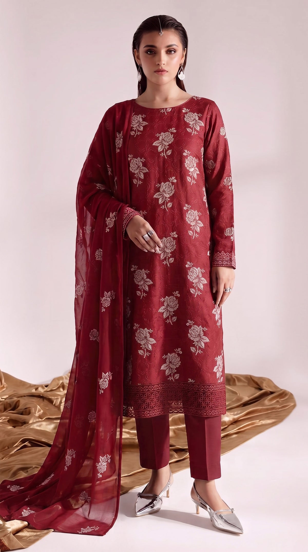 Maroon Embroidered Karandi 3-Piece Suit – Unstitched