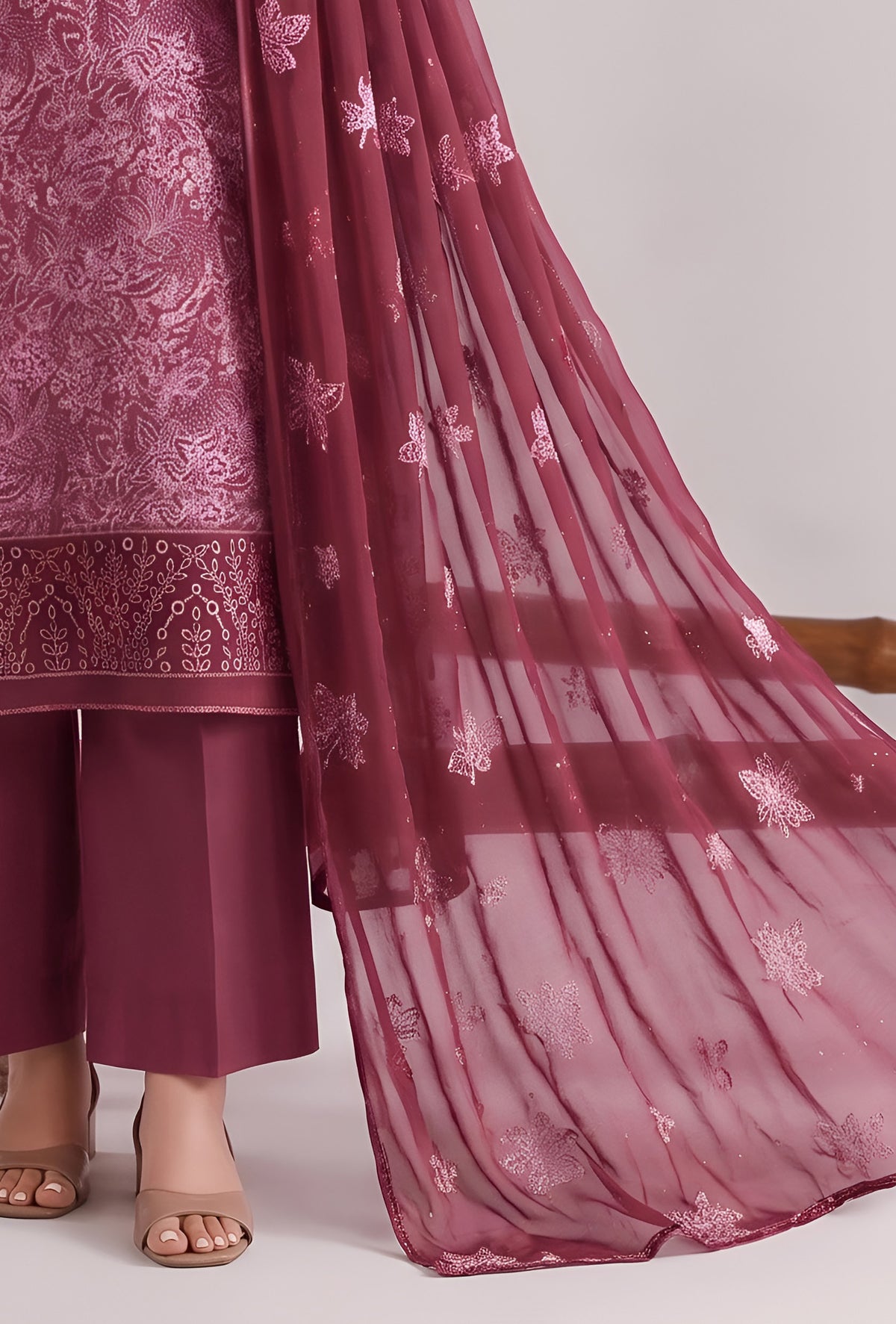 Mauve Embroidered Karandi 3-Piece Suit – Unstitched