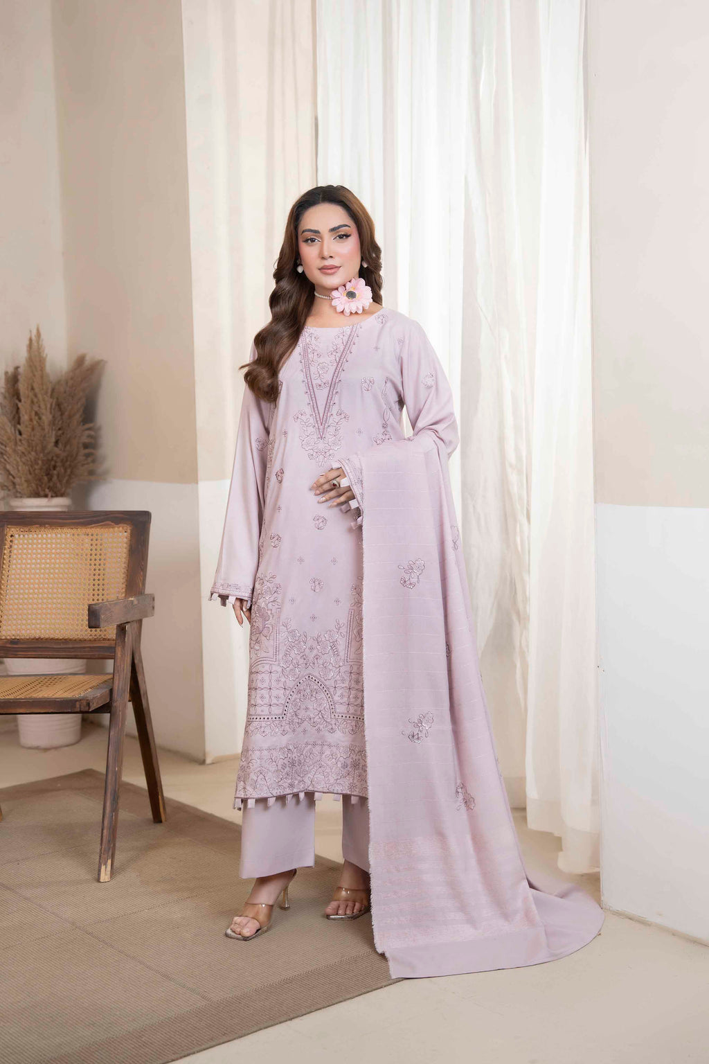 Mauve Pink Luxury Dhanak Suit With Velvet Shawl 3-Piece Suit – Unstitched