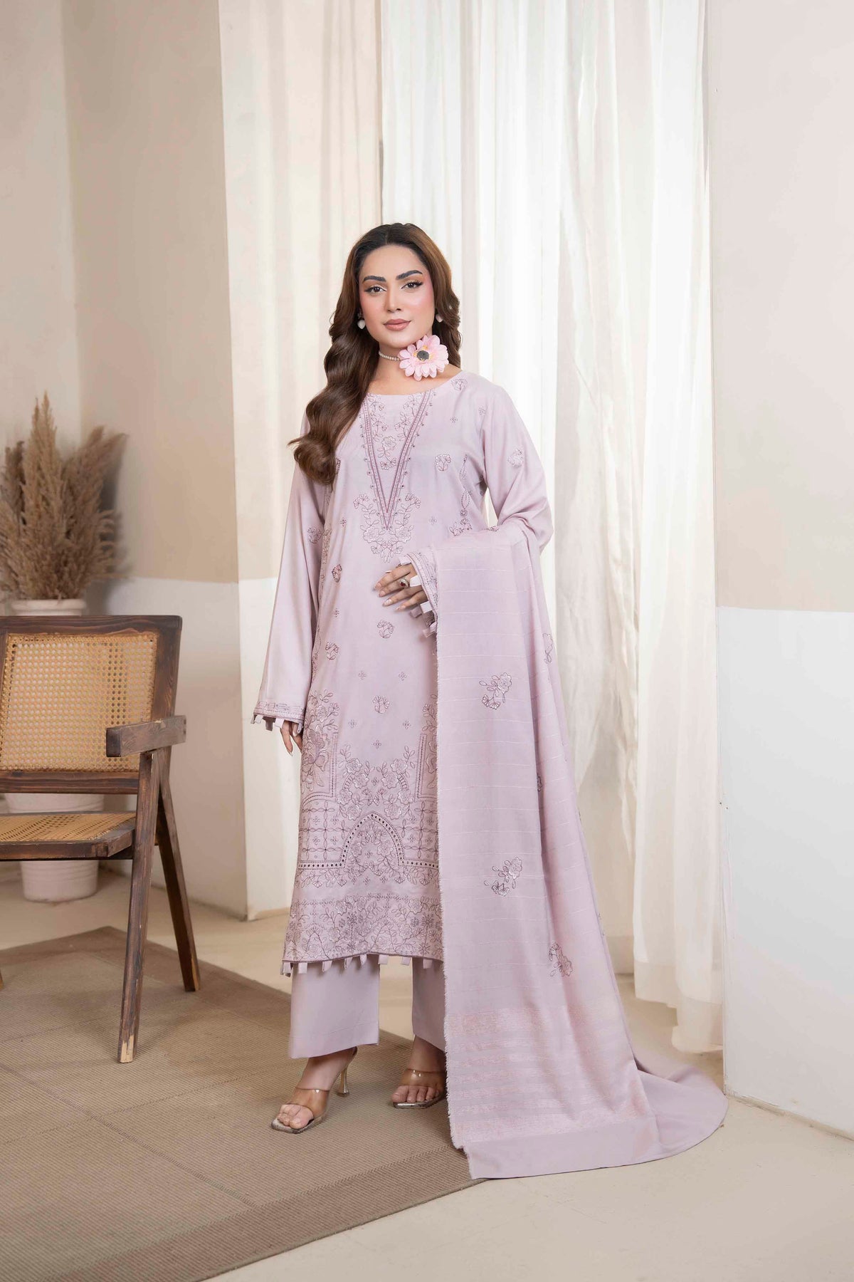 Mauve Pink Luxury Dhanak Suit With Velvet Shawl 3-Piece Suit – Unstitched
