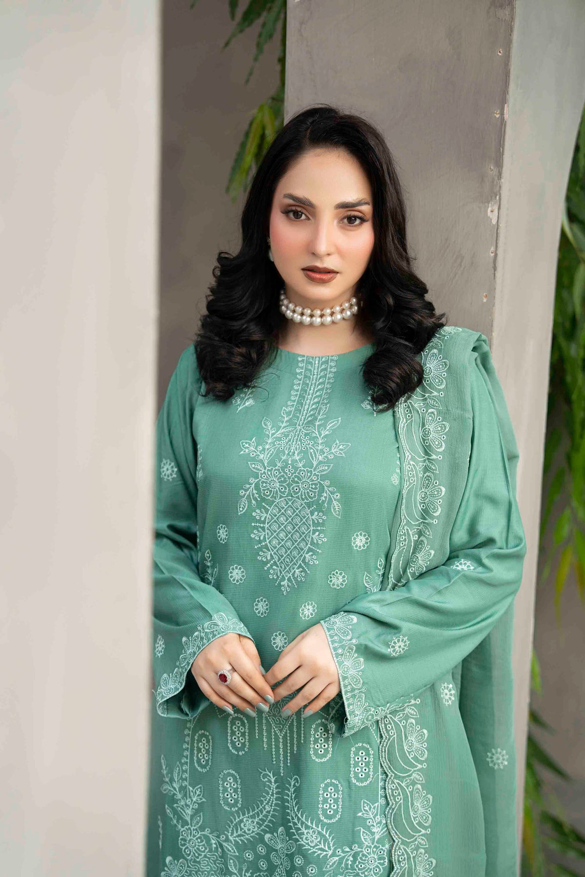Mint Green Slub Viscose Suit With Crinkle Dupattal 3-Piece Suit – Unstitched