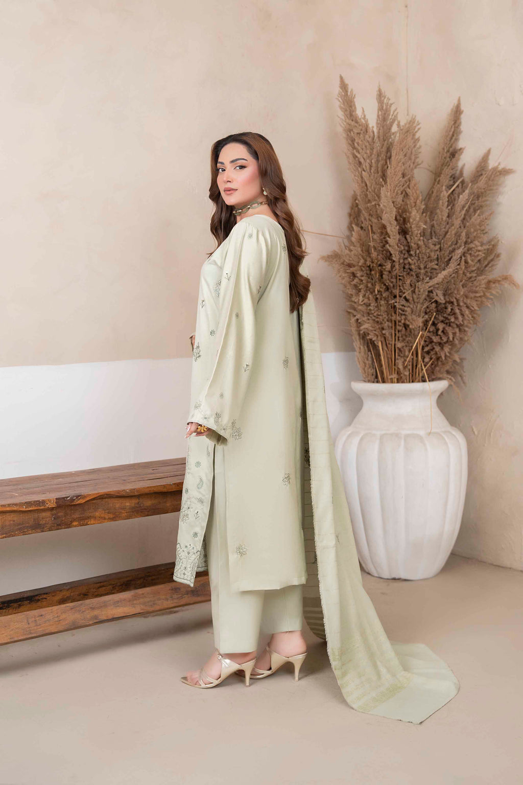 Mint Green Luxury Dhanak Suit With Velvet Shawl 3-Piece Suit – Unstitched