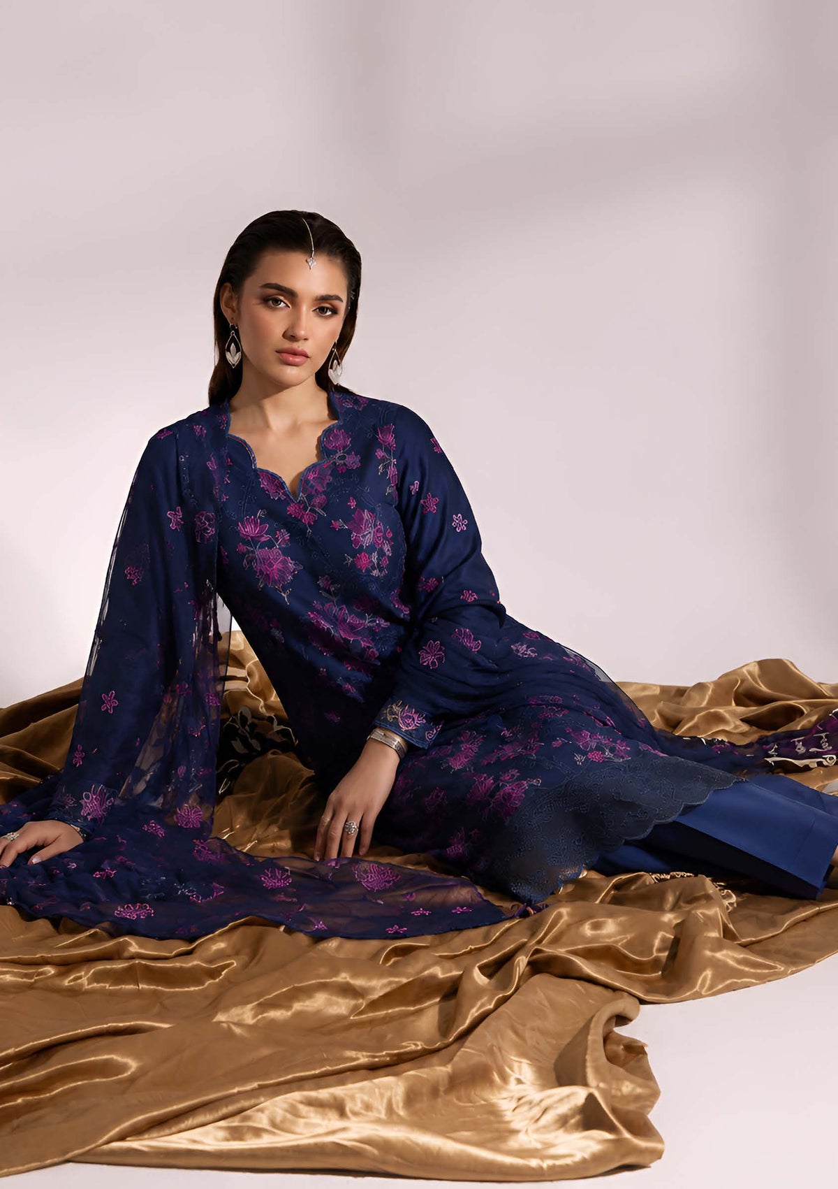 Navy Blue Embroidered Karandi 3-Piece Suit – Unstitched
