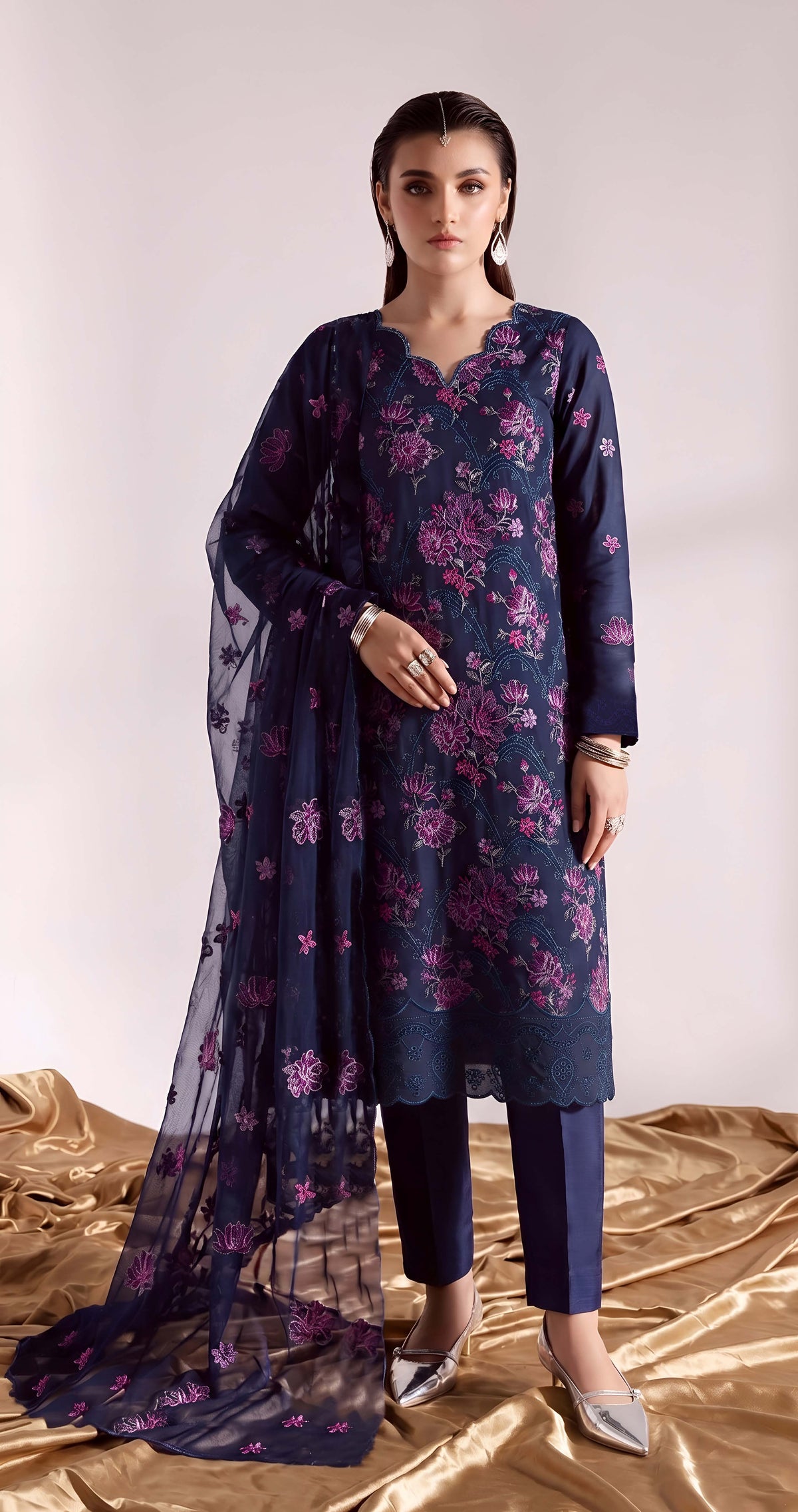 Navy Blue Embroidered Karandi 3-Piece Suit – Unstitched