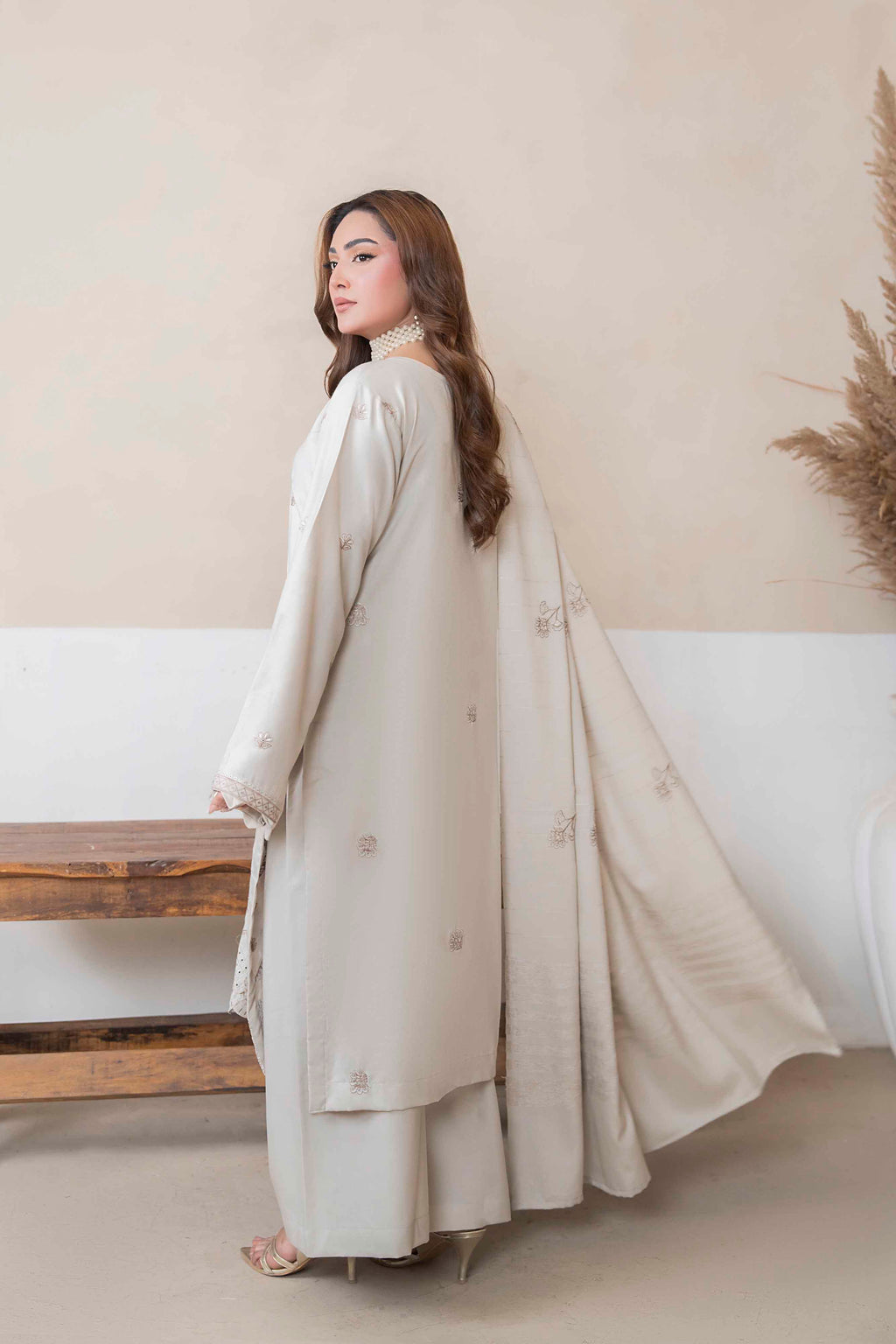 Off White Luxury Dhanak Suit With Velvet Shawl 3-Piece Suit – Unstitched
