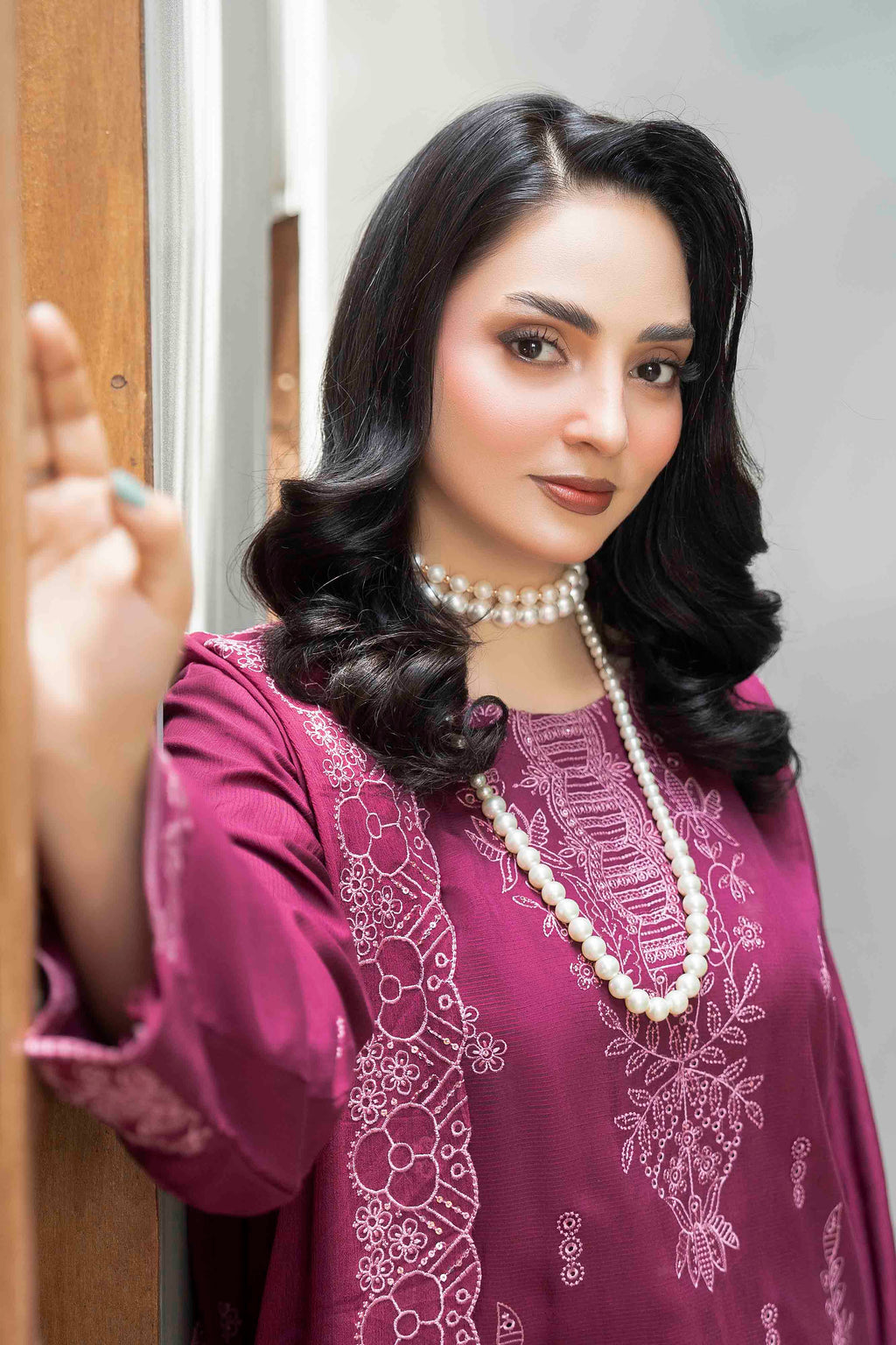 Plum Purple Slub Viscose Suit With Crinkle Dupattal 3-Piece Suit – Unstitched