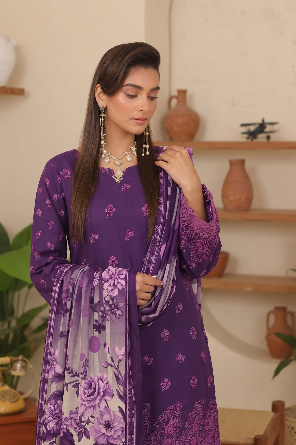 Purple Embroidered Printed Khaddar Chicken Kari  3-Piece Suit