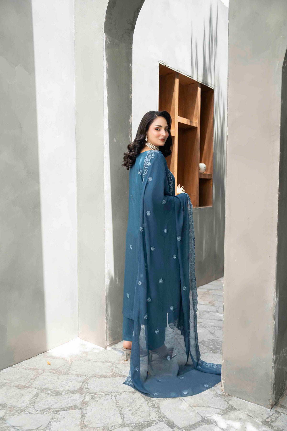 Steel Blue Slub Viscose Suit With Crinkle Dupattal 3-Piece Suit – Unstitched