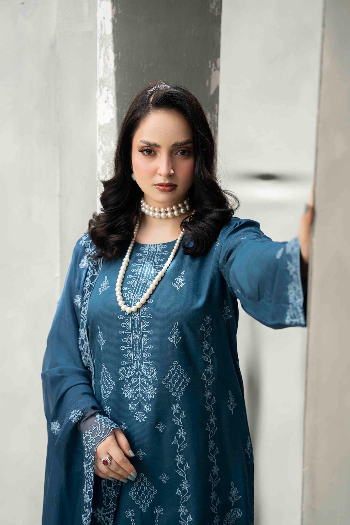 Steel Blue Slub Viscose Suit With Crinkle Dupattal 3-Piece Suit – Unstitched