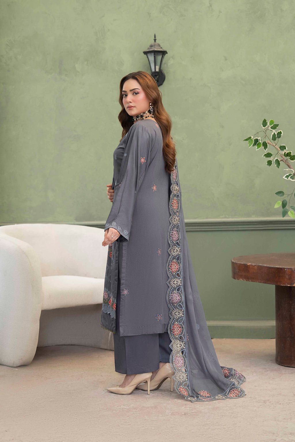 Steel Gray Embroidered Piece Suit with Crinkle Dupatta 3-Piece Suit