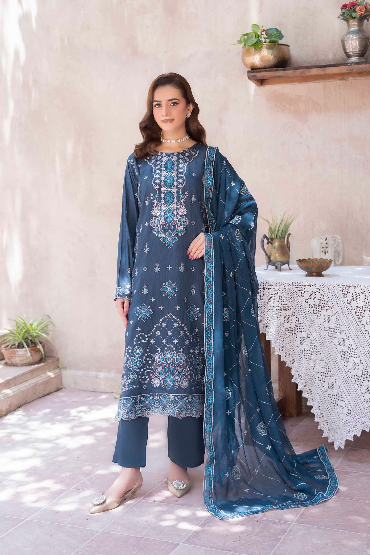 ROYAL BLUE EMBROIDERED SLUB ZARI VISCOSE SET