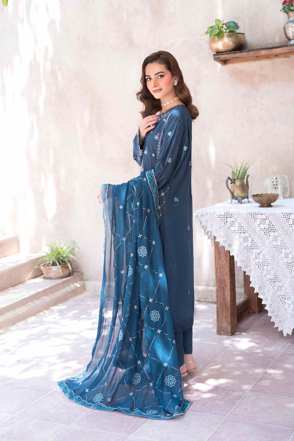 ROYAL BLUE EMBROIDERED SLUB ZARI VISCOSE SET